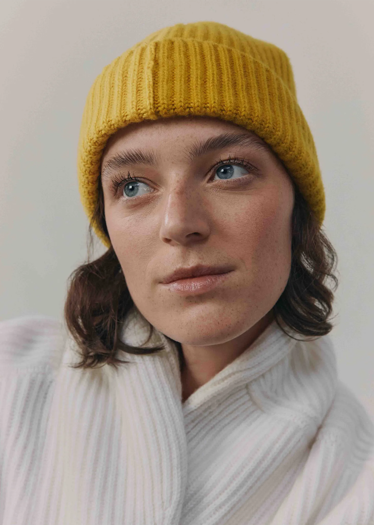 Bicolour Beanie — Yellow