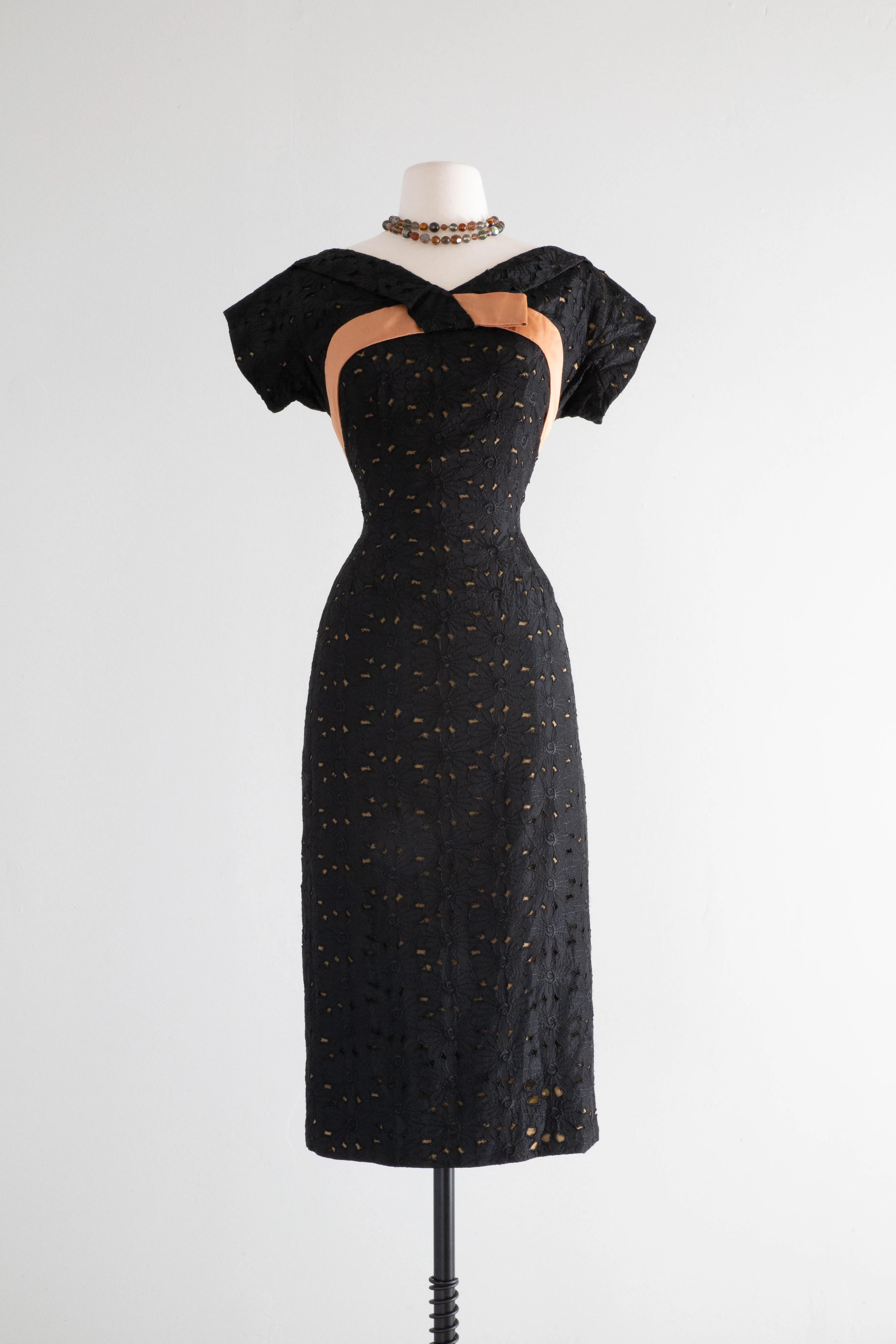 Classic 1950's Autumnal Wiggle Dress By Jack Stern / Medium