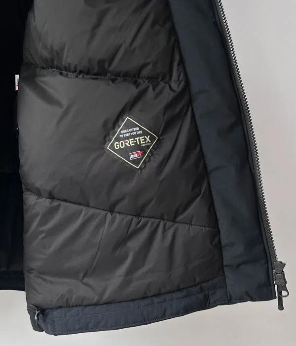 Goldwin/GORE-TEX SNOW RANGE DOWN COAT (BLACK)