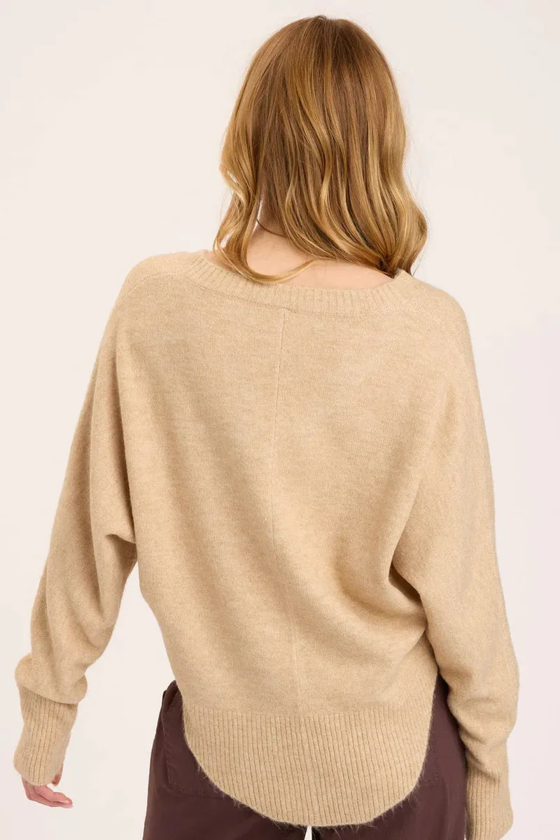 Gretchen V Neck - Pale Camel