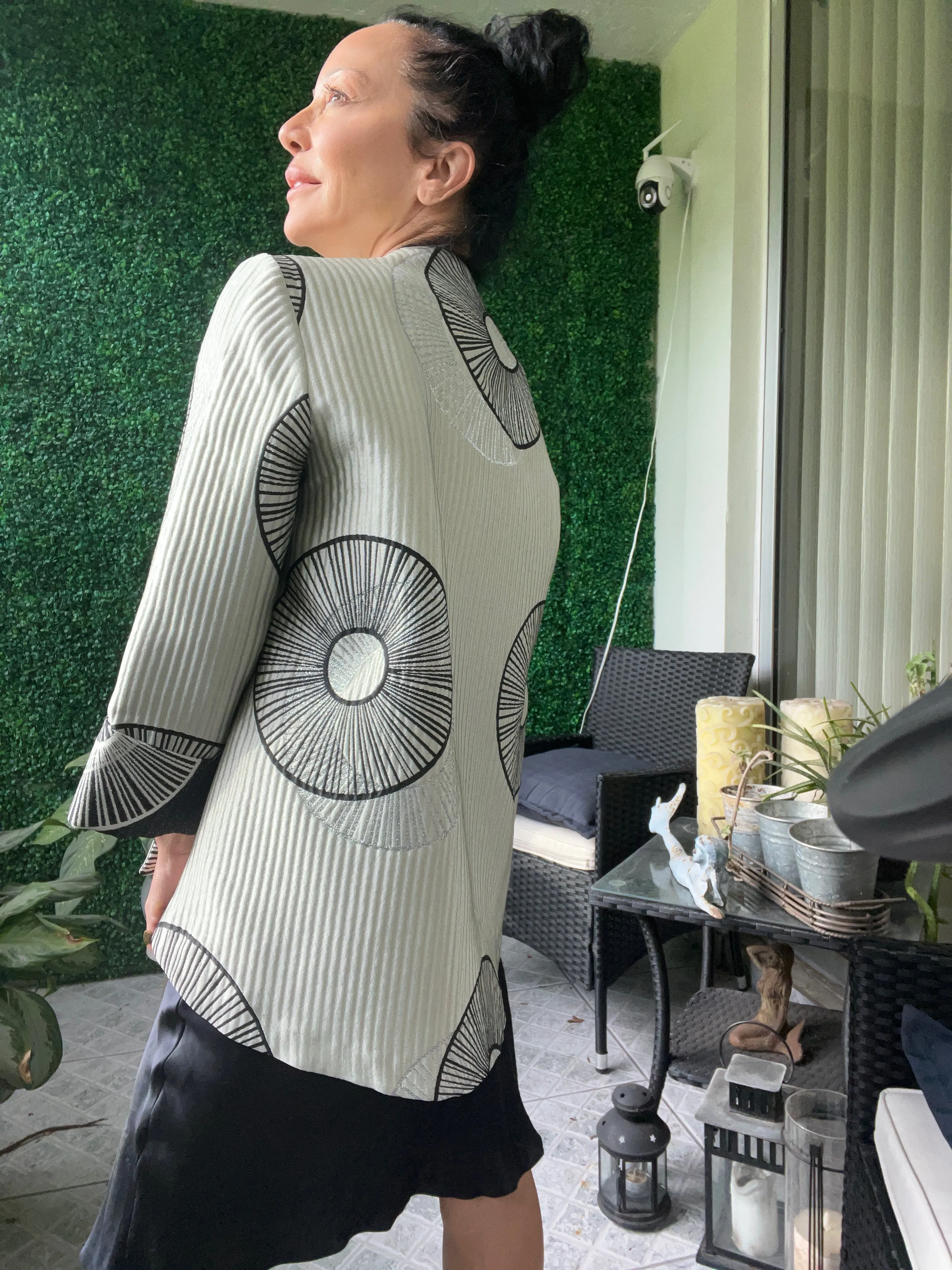 IC by Connie K Metallic Tunic Jacket Asymetric Asian Style