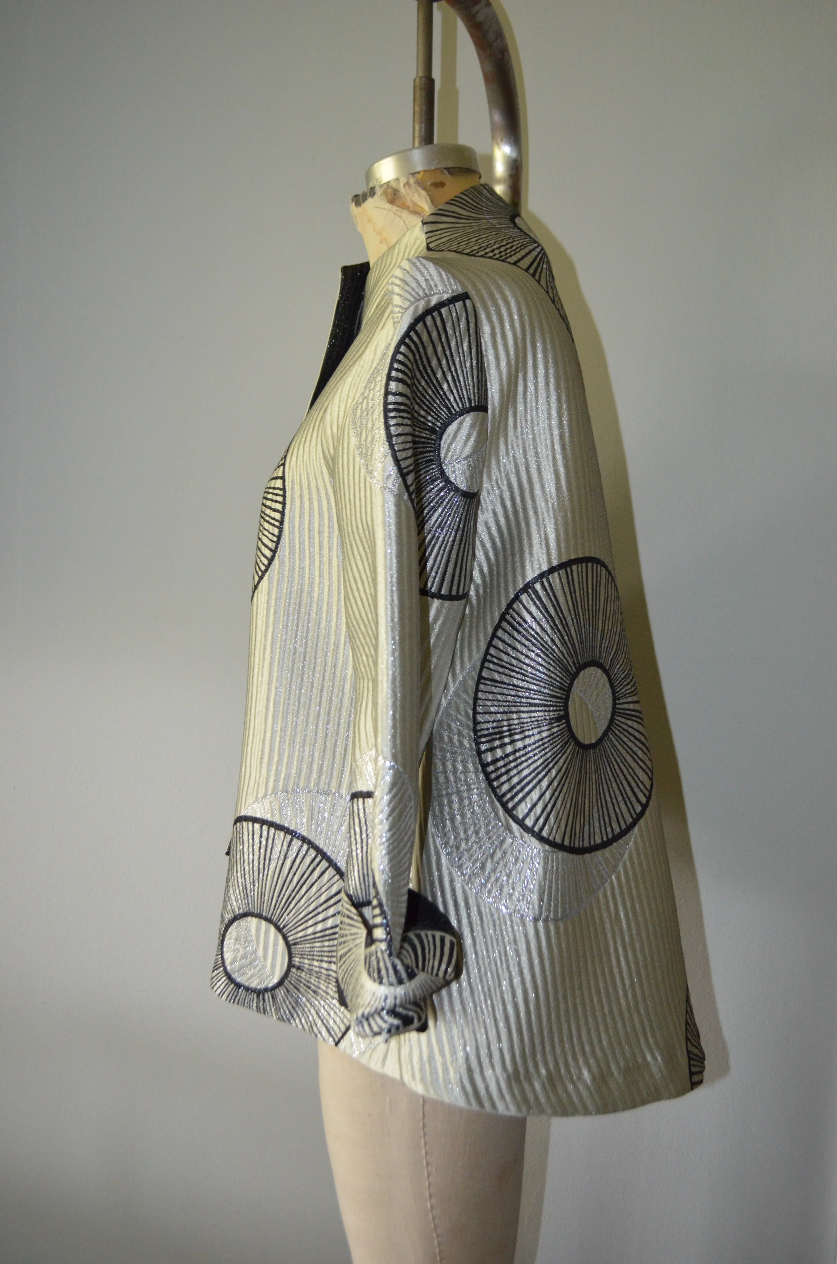 IC by Connie K Metallic Tunic Jacket Asymetric Asian Style
