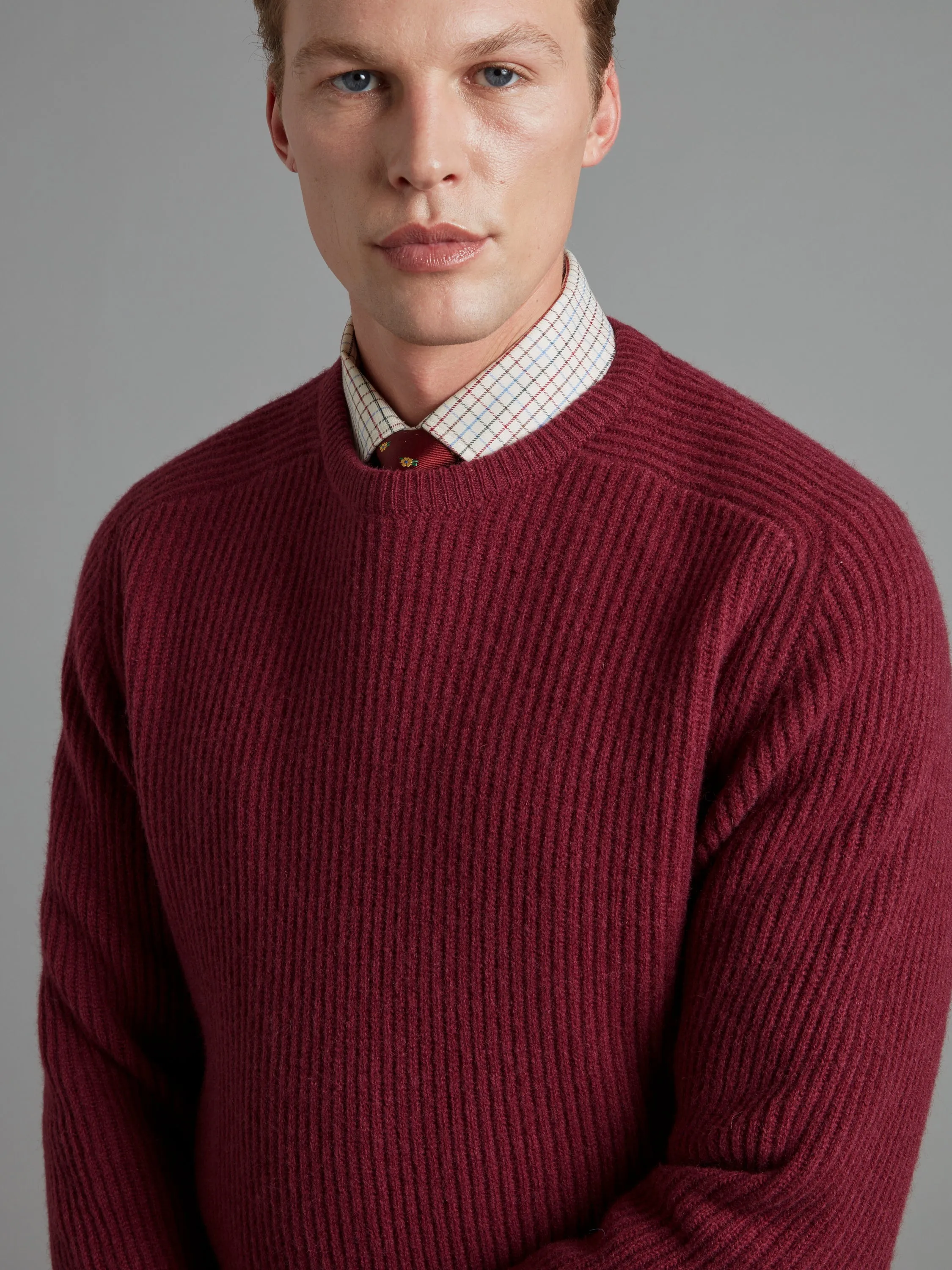 Lambswool Rib Stitch Crew Neck - Ruby Red