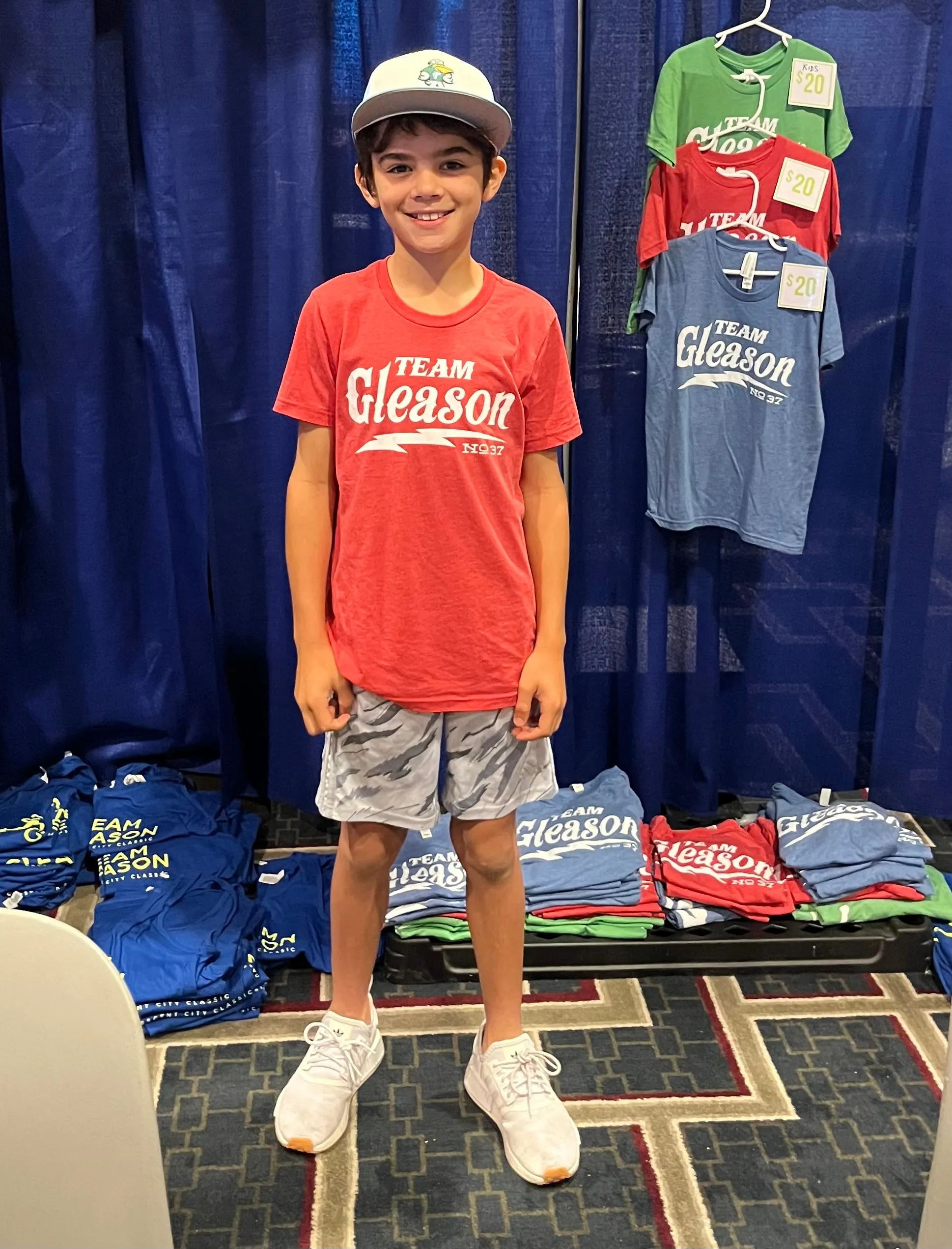 Lightning Bolt Tri-Red Youth T-shirt