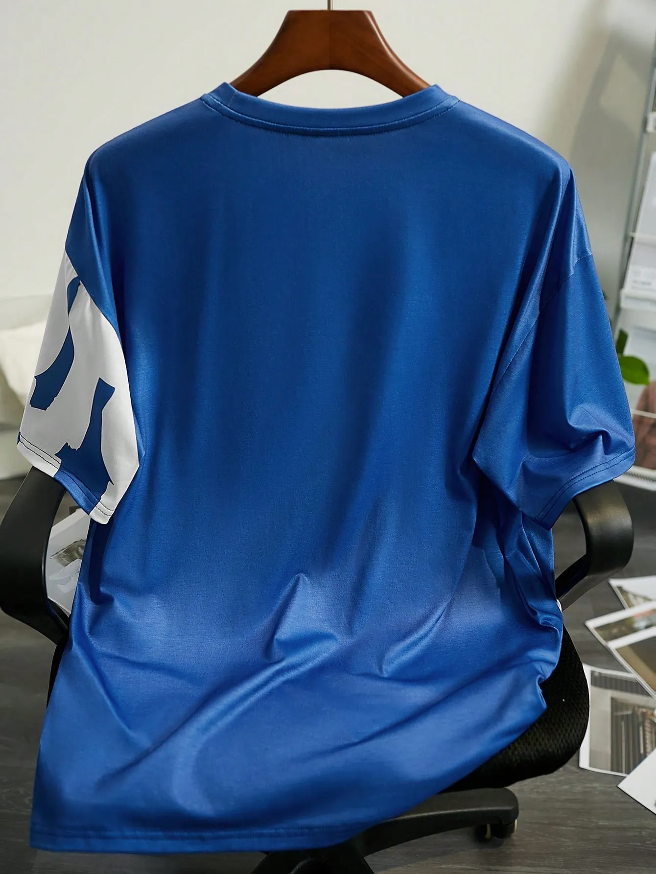 Manfinity LEGND Men's Summer Casual Short Sleeve T-Shirt With Letter Print Round Neck
