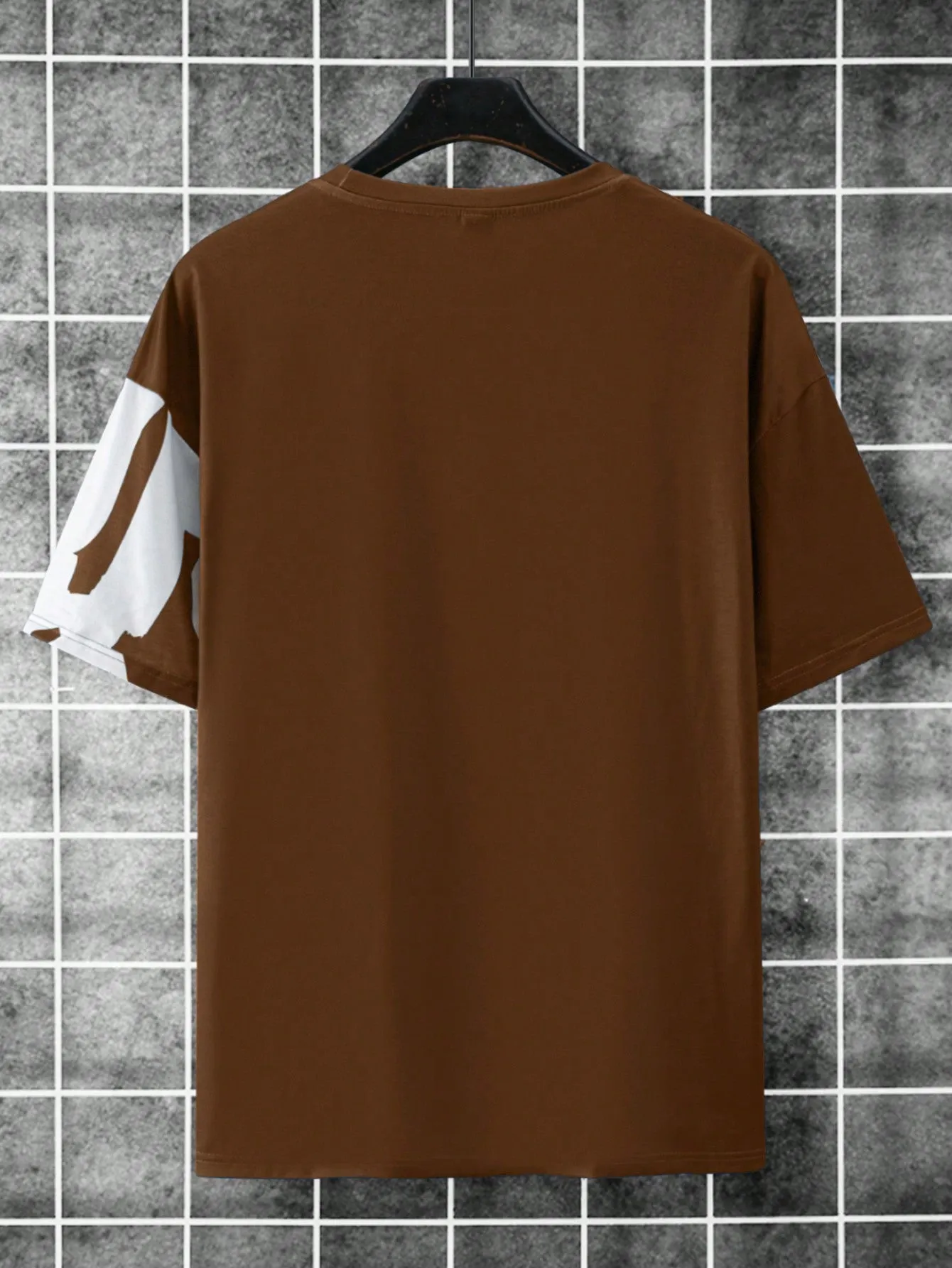 Manfinity LEGND Men's Summer Casual Short Sleeve T-Shirt With Letter Print Round Neck
