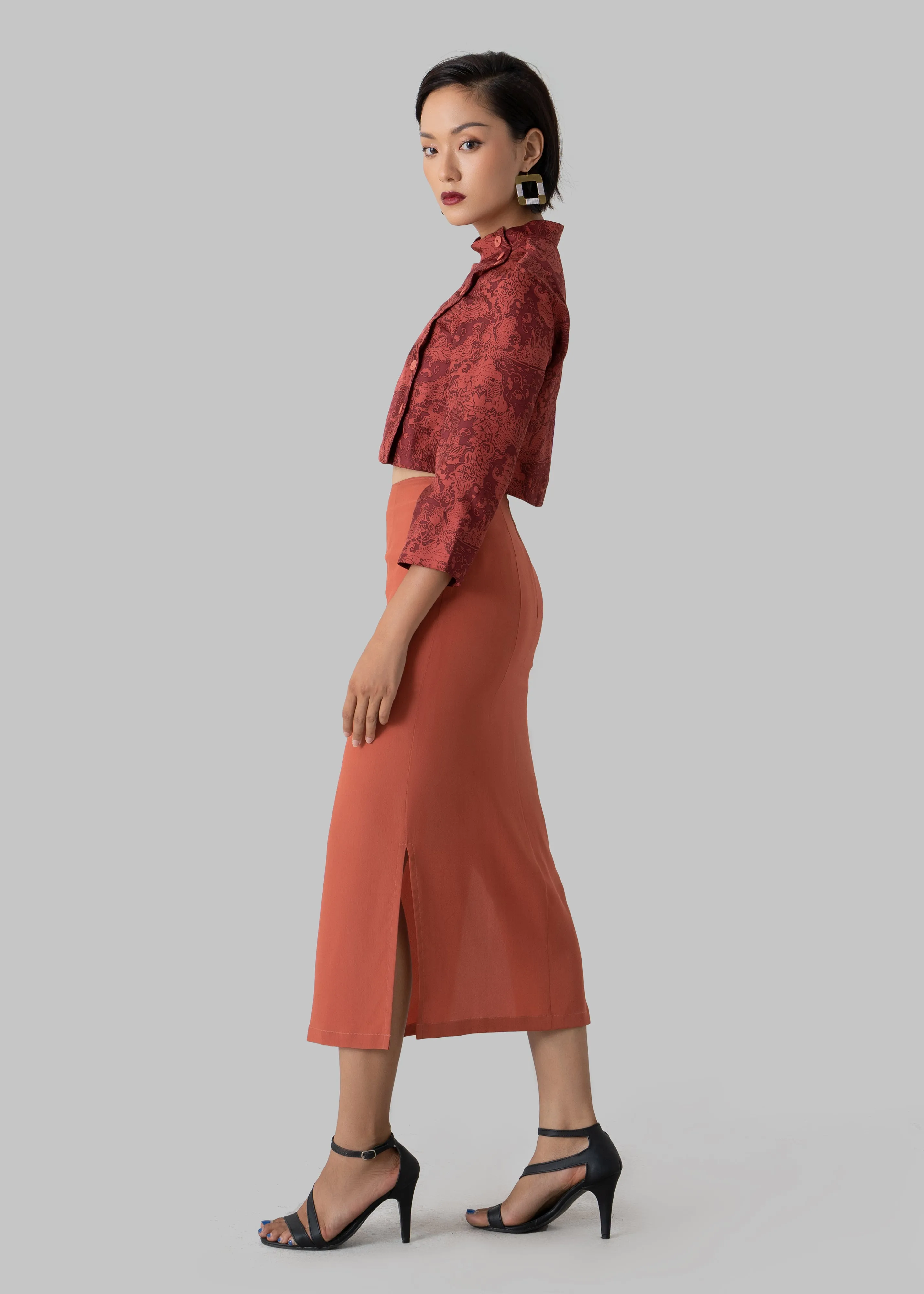 SAPPHIRE - RED FAIFO