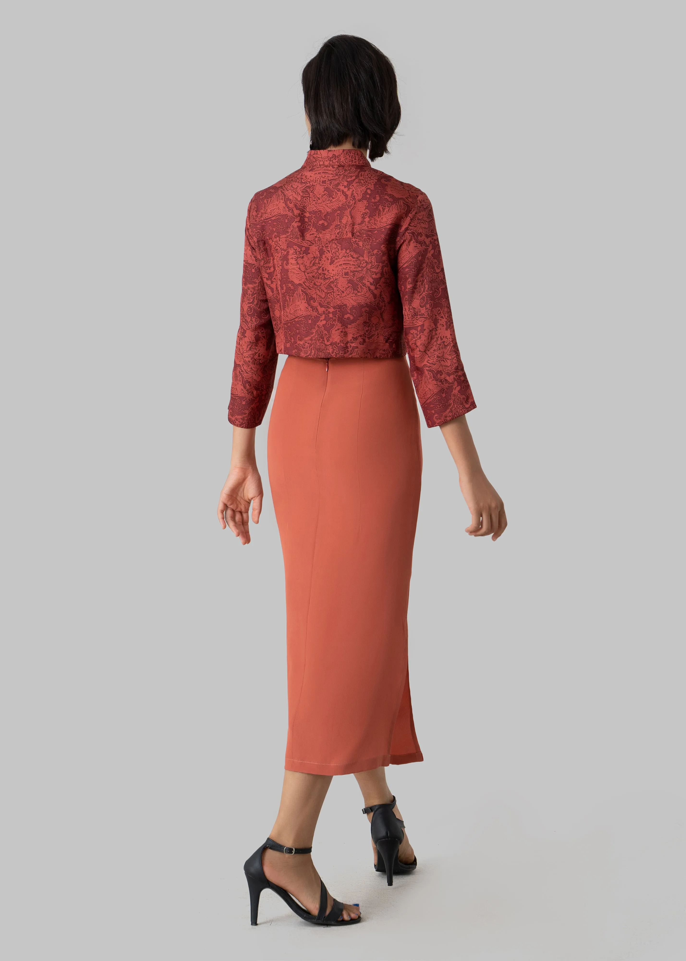 SAPPHIRE - RED FAIFO