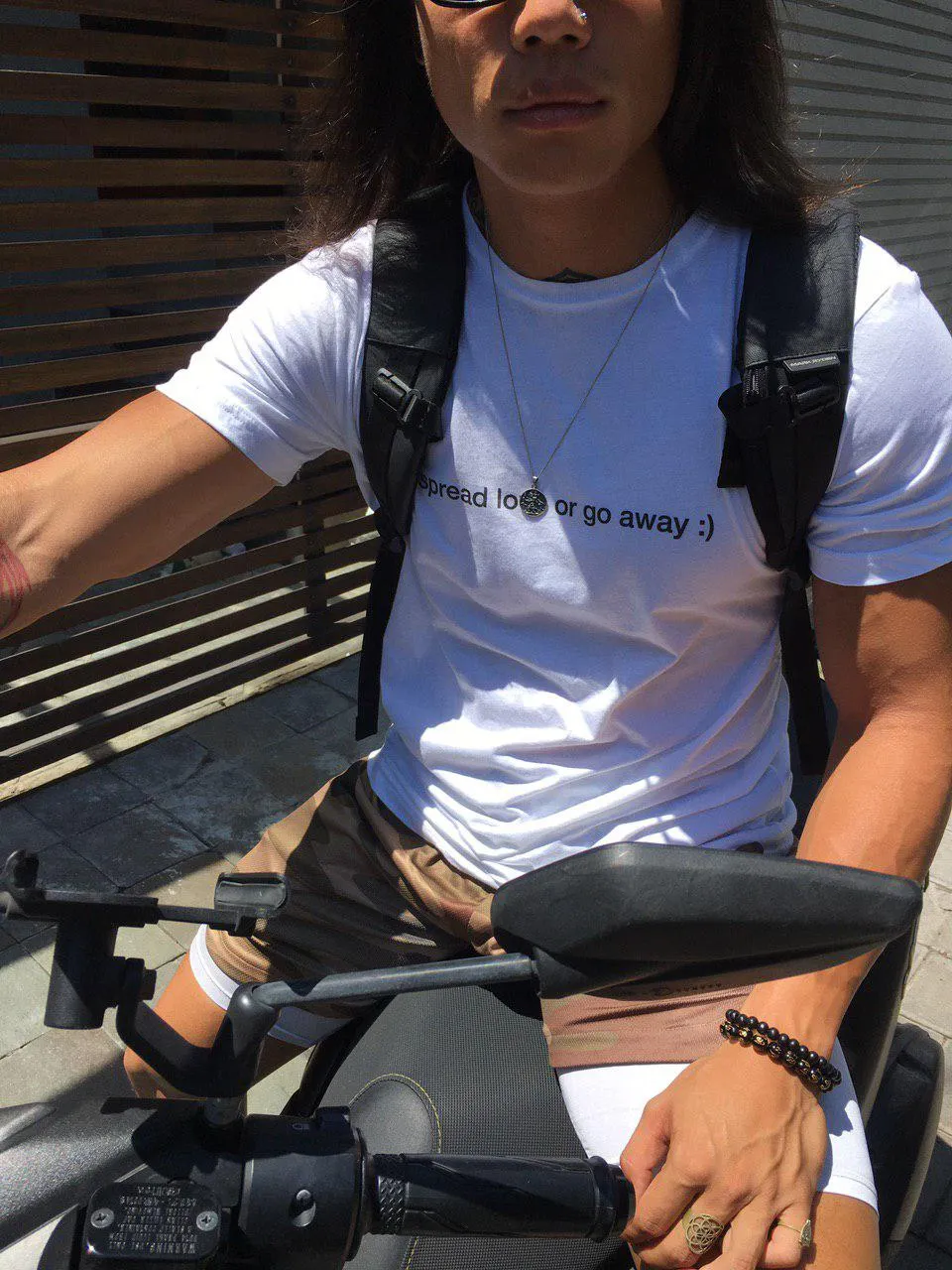 spread love or go away T-Shirt