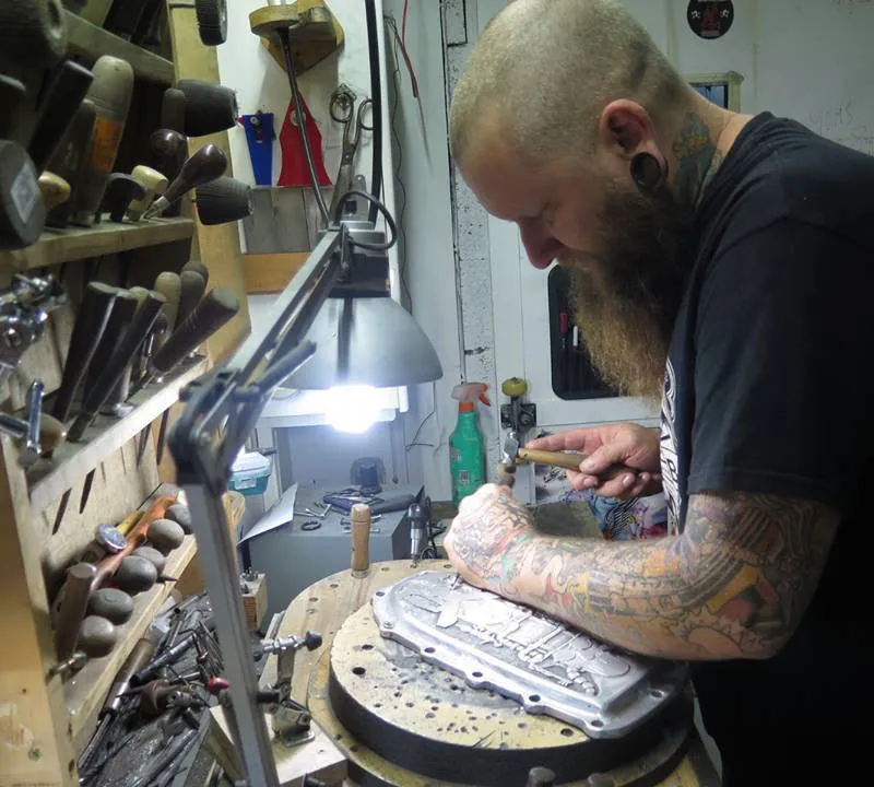 TONY THE ENGRAVER'S SKULL T-SHIRT