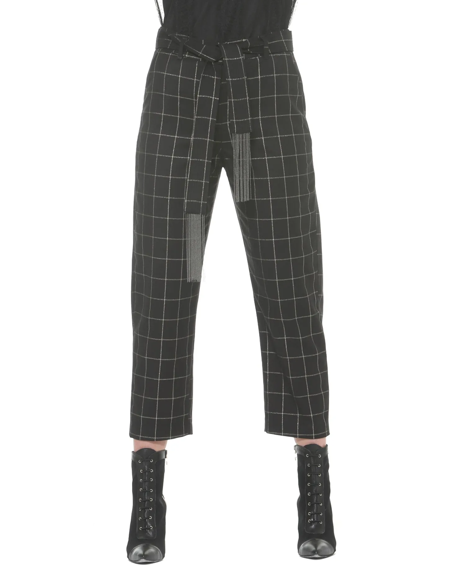 Trousers with sash