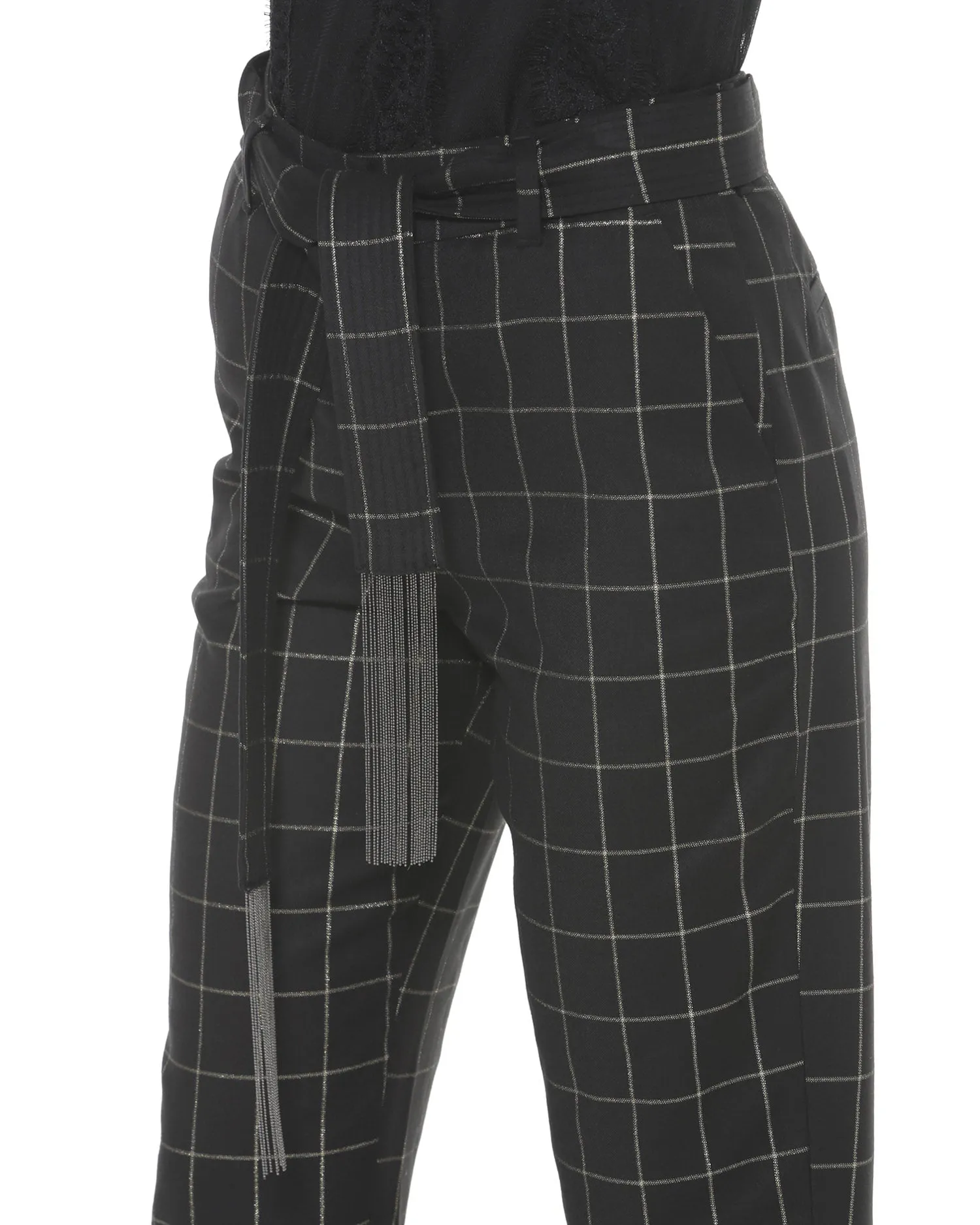 Trousers with sash